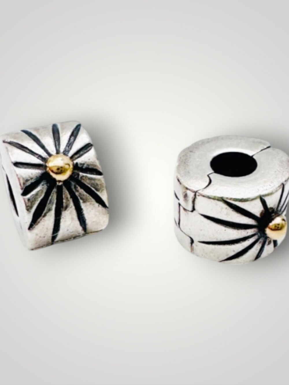 Pandora Sunburst Clip Charms (2)